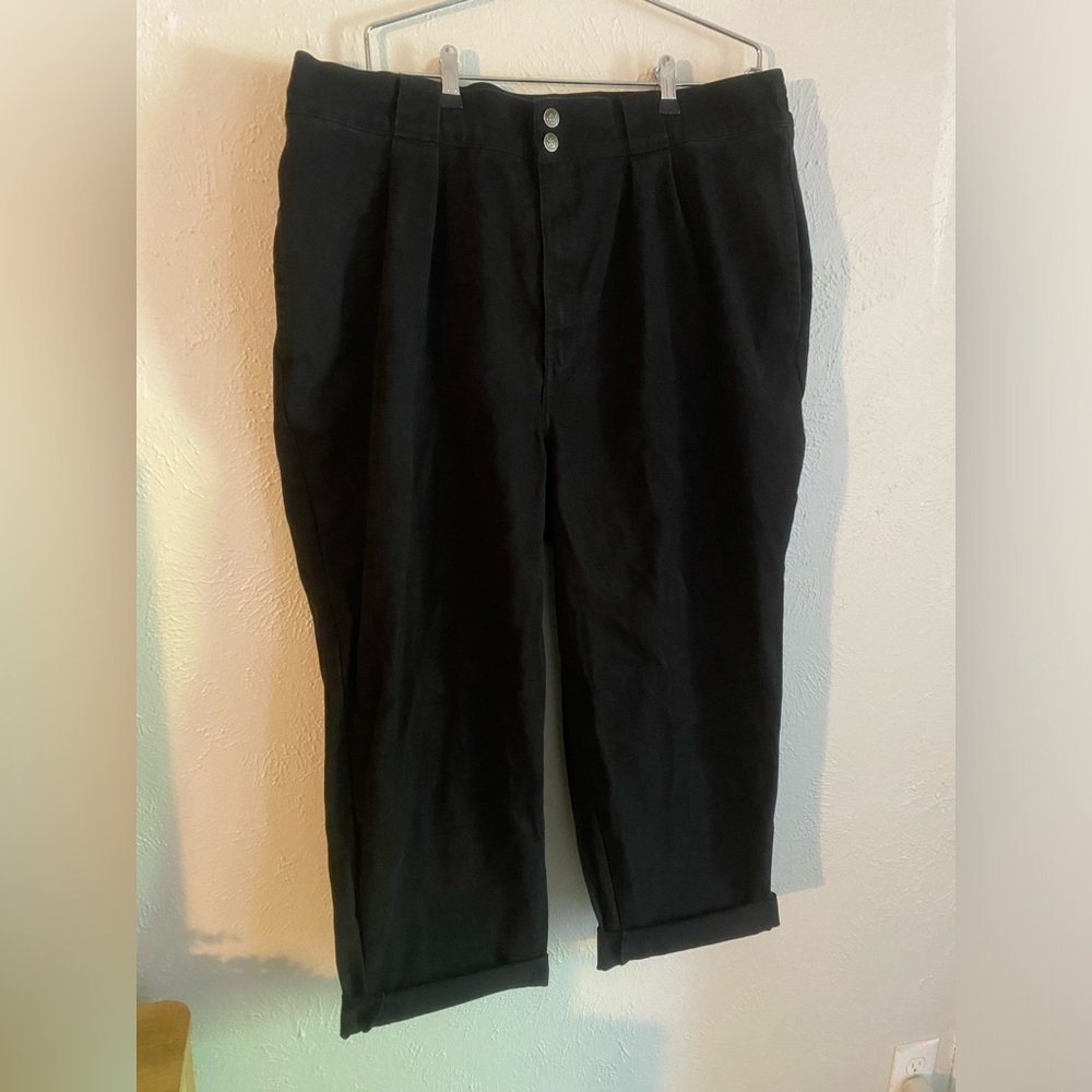 Lucy & Yak Addison Tapered Twill Jeans / Trousers in Black, Plus Size 18
